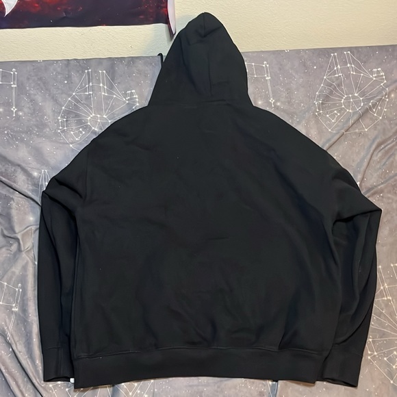 Pokémon X fragment thunderbolt project, limited edition hoodie - Picture 6 of 7